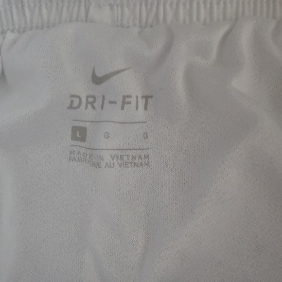 Nike Women's Star Patterned White Athletic Shorts - Picture 4 of 5